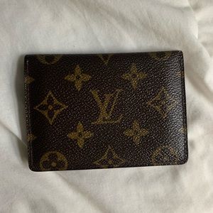 Louis Vuitton bifold card holder/ wallet
